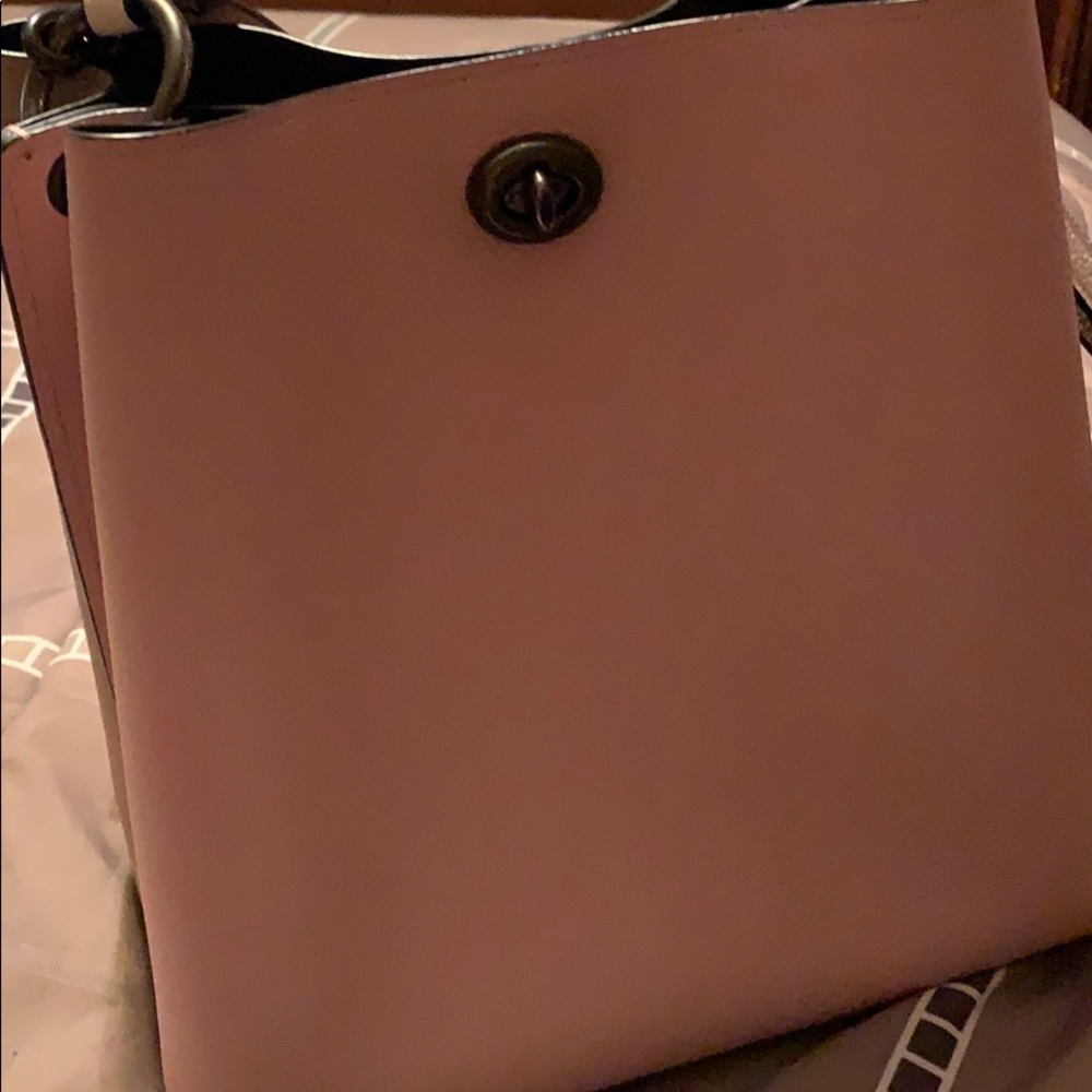 Coach leather bag - Picture 2 of 6